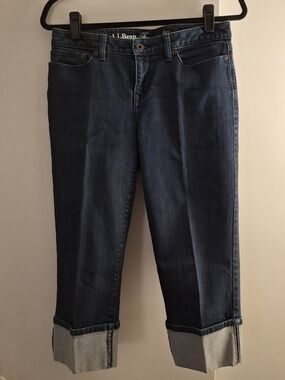 L.L. Bean Dark Blue Women's Cuffed Cropped Jeans